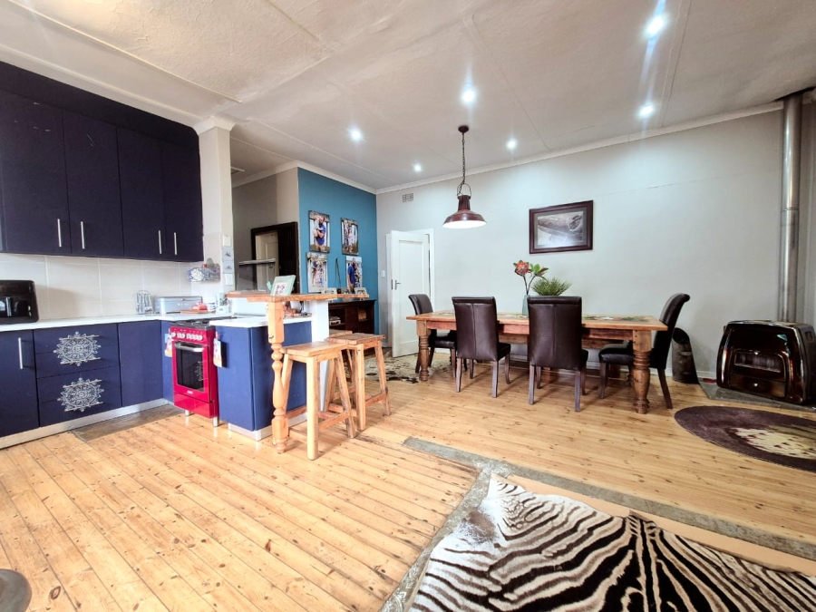 5 Bedroom Property for Sale in Potchefstroom North West